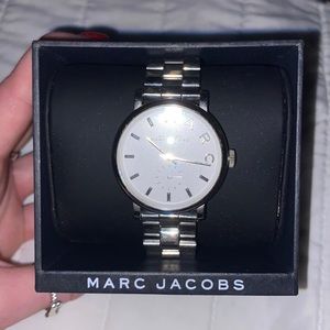 MARC BY MARC JACOBS WATCH - NEEDS NEW BATTERY